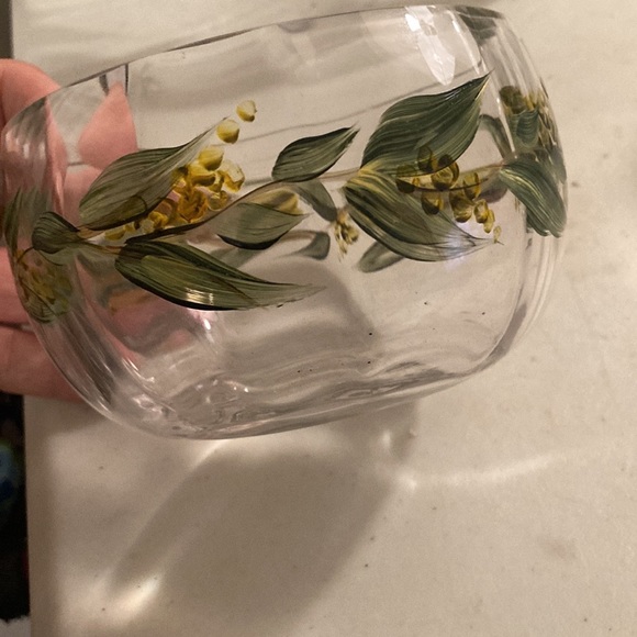 Vtg Hand Painted Large Glass Bowl with 4 matching serving bowls artist signed - Picture 8 of 9